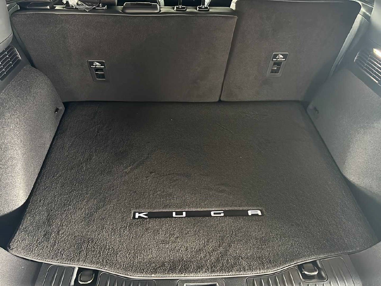 FORD Kuga 2.5 Hybrid Vignale AWD