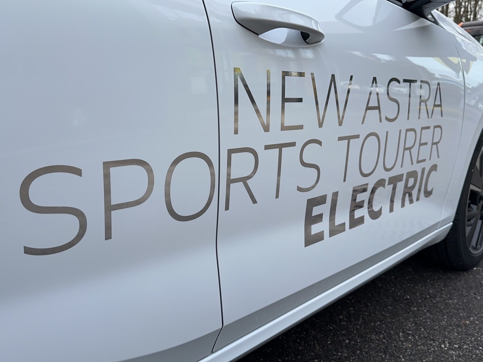 OPEL Astra L Sports Tourer Electric Swiss Plus