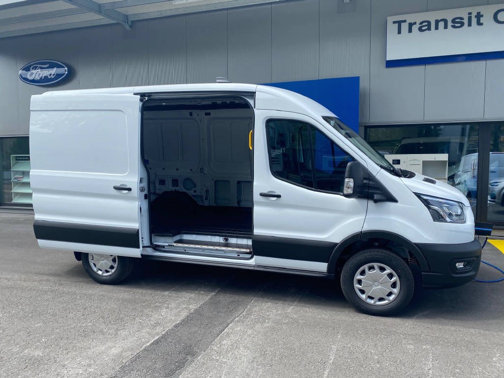 FORD E-Transit Van 350 L2H2 67kWh 269 PS Trend