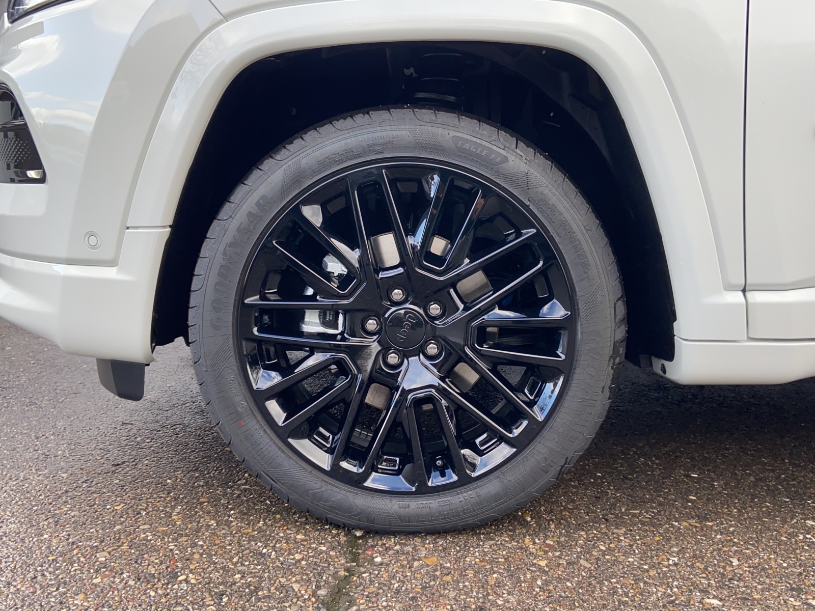 JEEP COMPASS "S" 1,5e-Hybrid 4x2