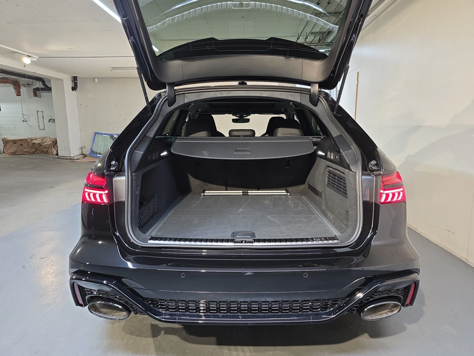 AUDI RS6 Avant 4.0 TFSI V8 Performance quattro
