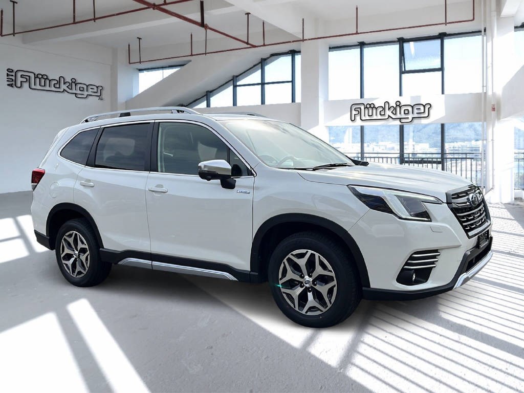 SUBARU Forester Station 2.0i e-Boxer Swiss Plus inkl. Winterräder