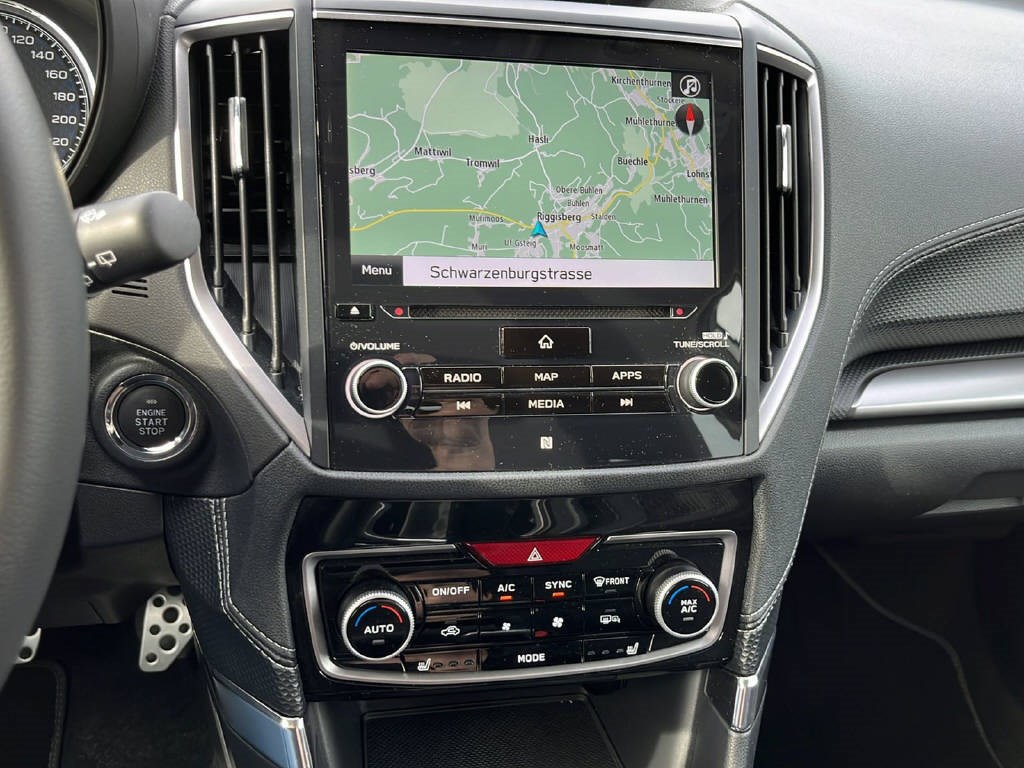 SUBARU Forester Station 2.0i e-Boxer Swiss Plus inkl. Winterräder