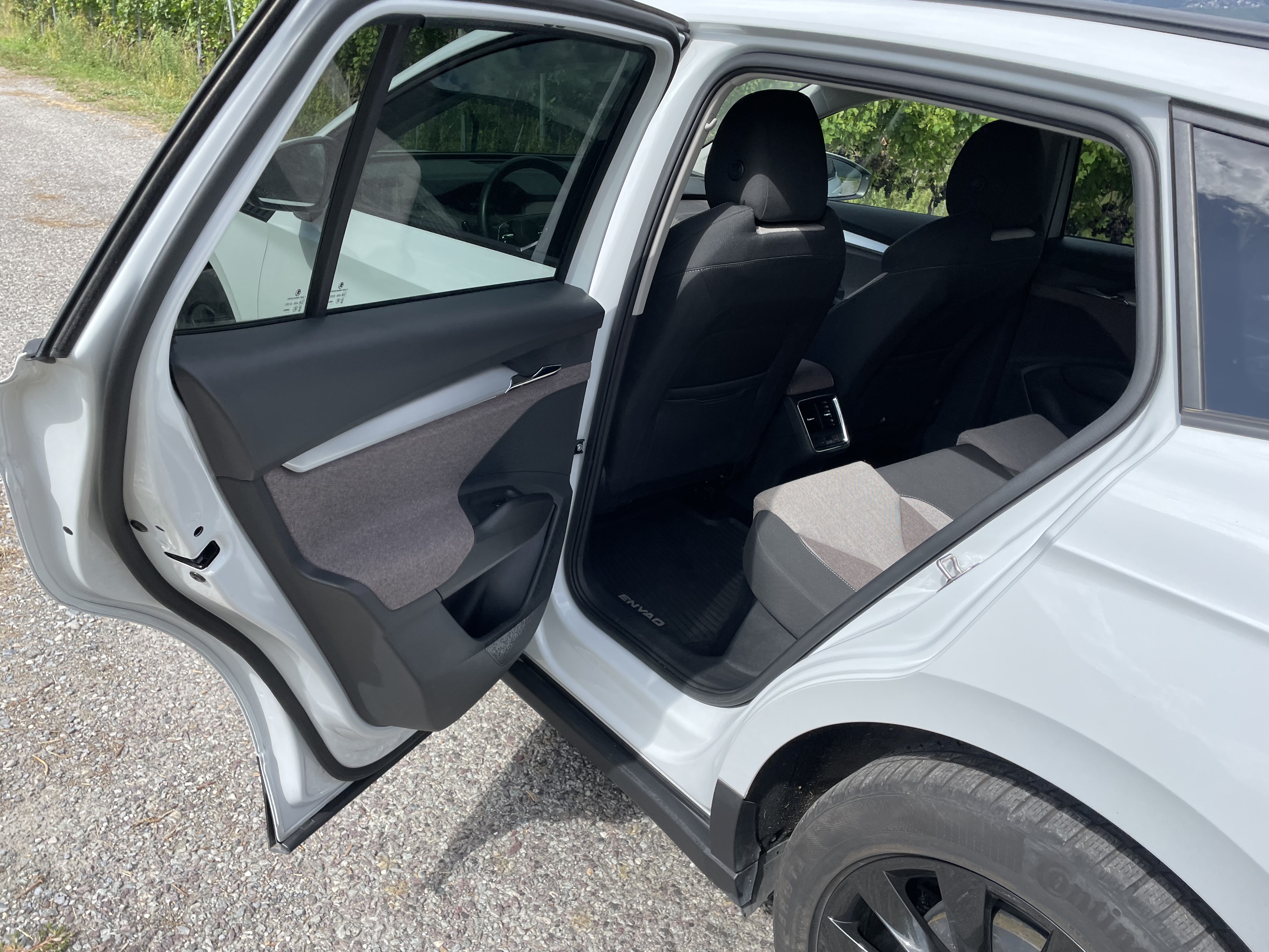 SKODA ENYAQ iV 60