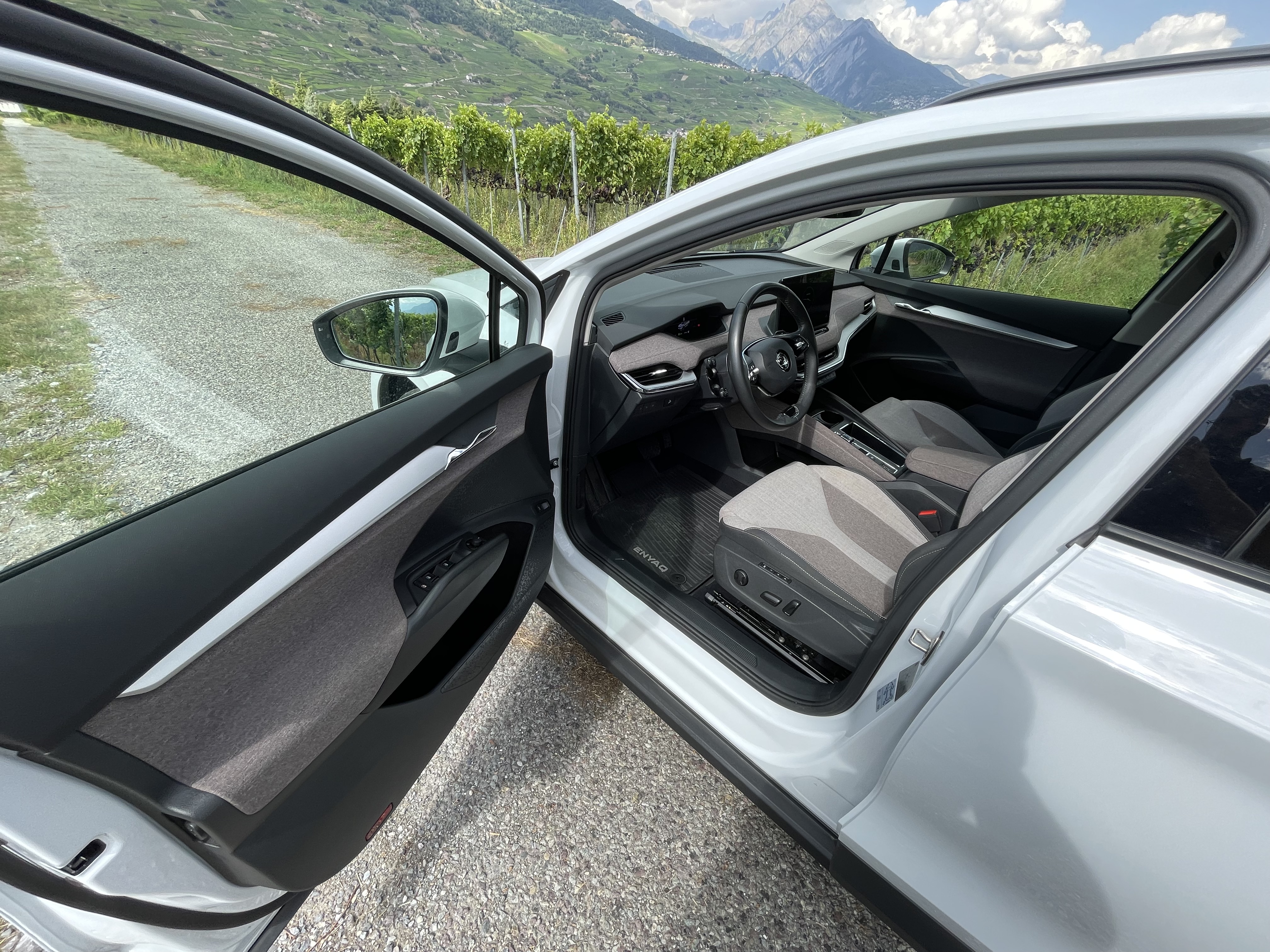 SKODA ENYAQ iV 60