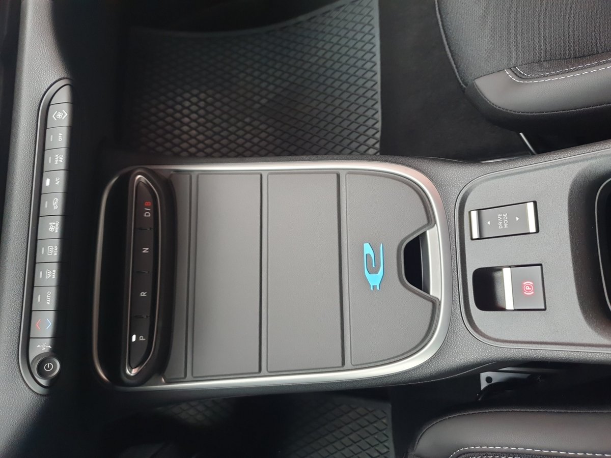 JEEP Avenger Altitude+ BEV - 100% Elektro