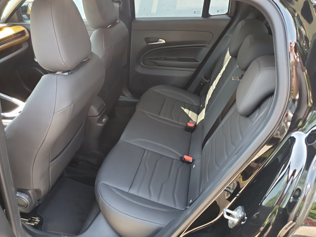 JEEP AVENGER Summit BEV - 100% Elektro