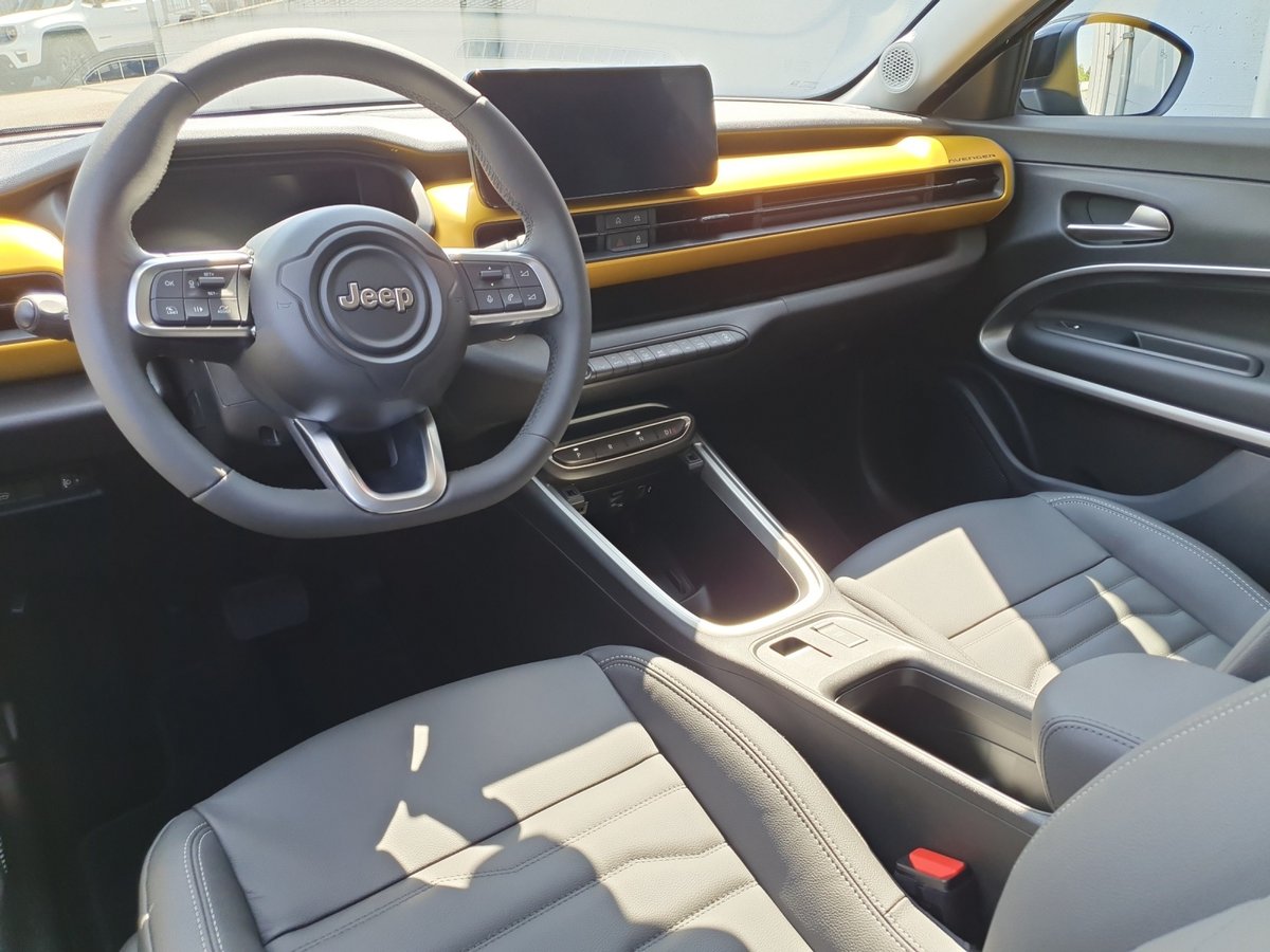 JEEP AVENGER Summit BEV - 100% Elektro