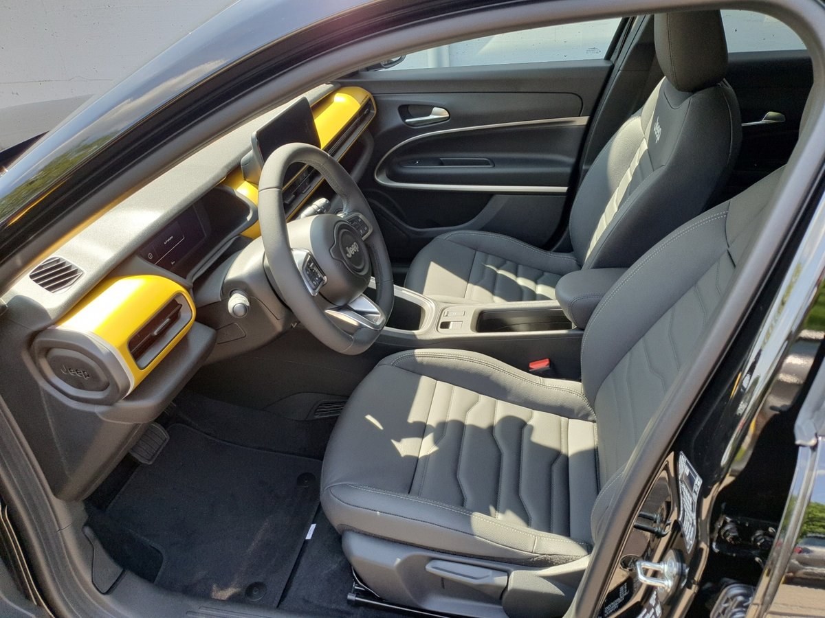 JEEP AVENGER Summit BEV - 100% Elektro