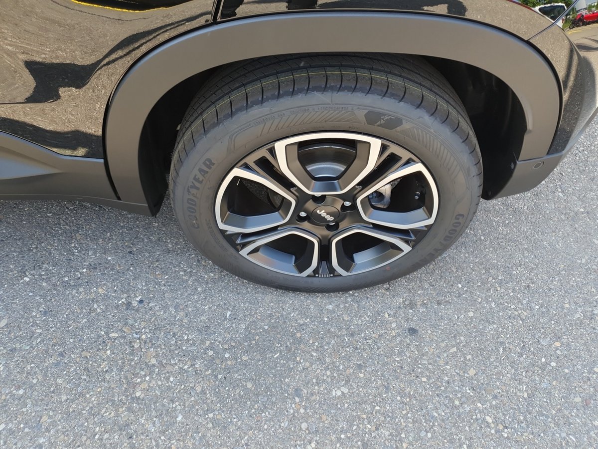JEEP AVENGER Summit BEV - 100% Elektro