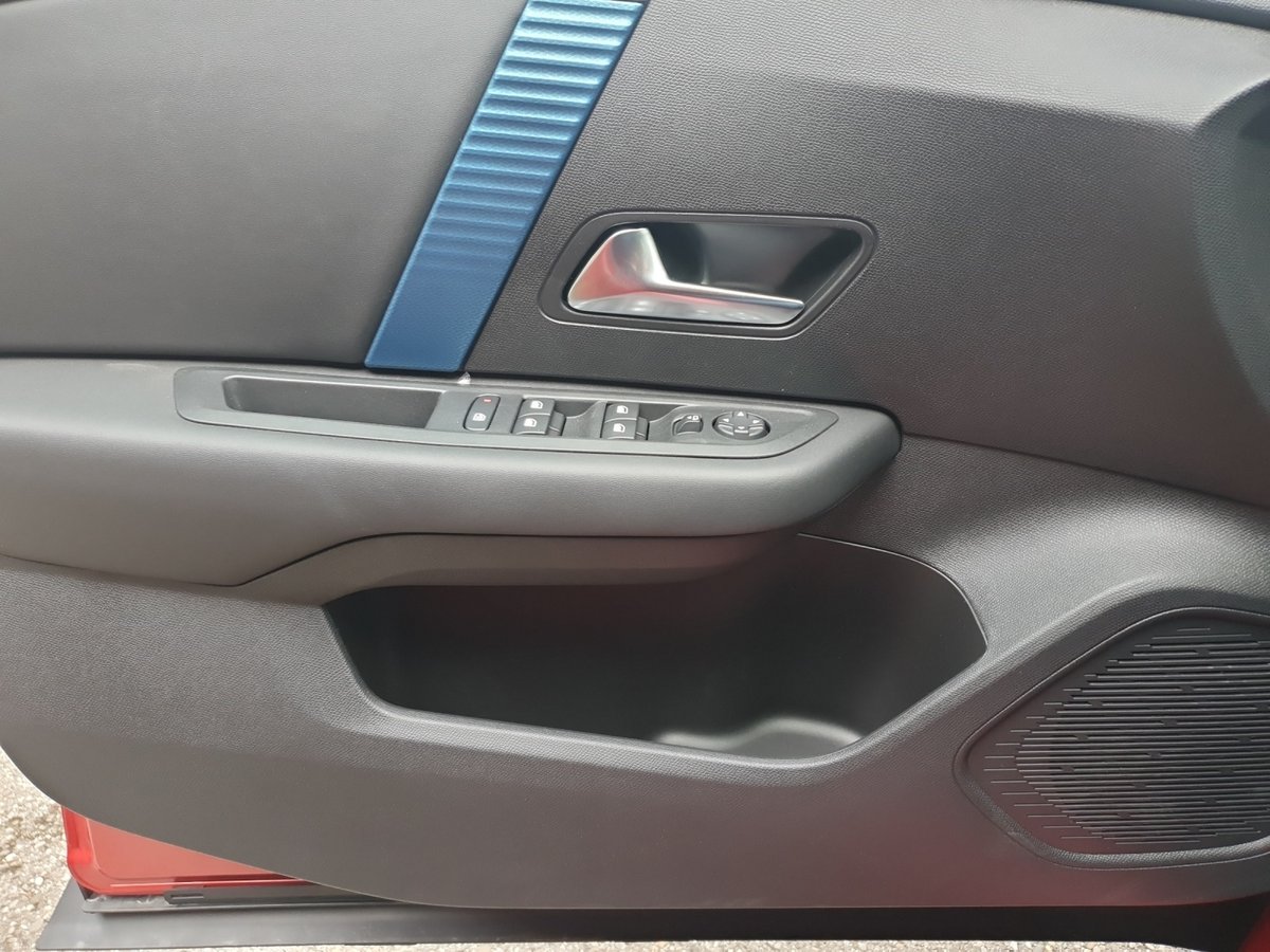 CITROEN e-C4 X Shine Pack