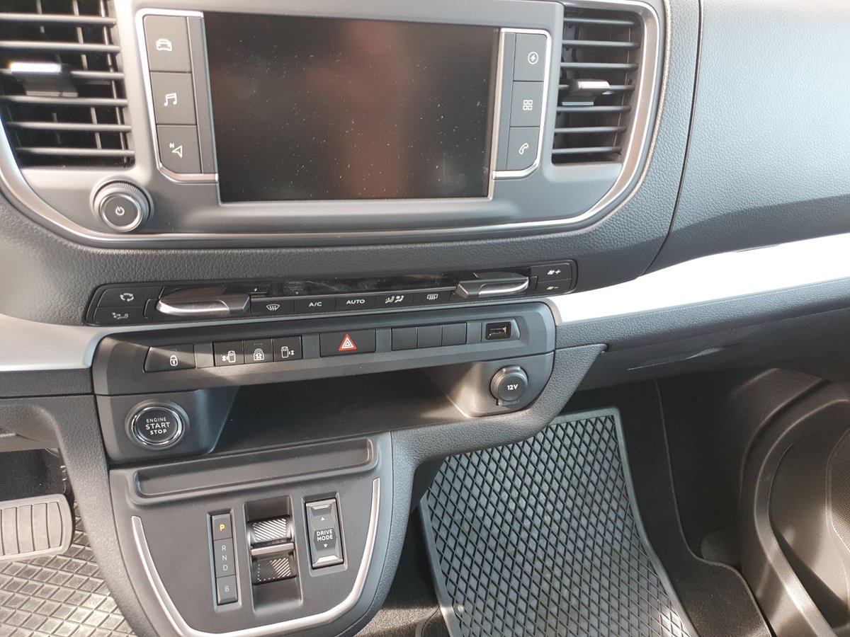 CITROEN e-Spacetourer M 50 kWh Business Lounge