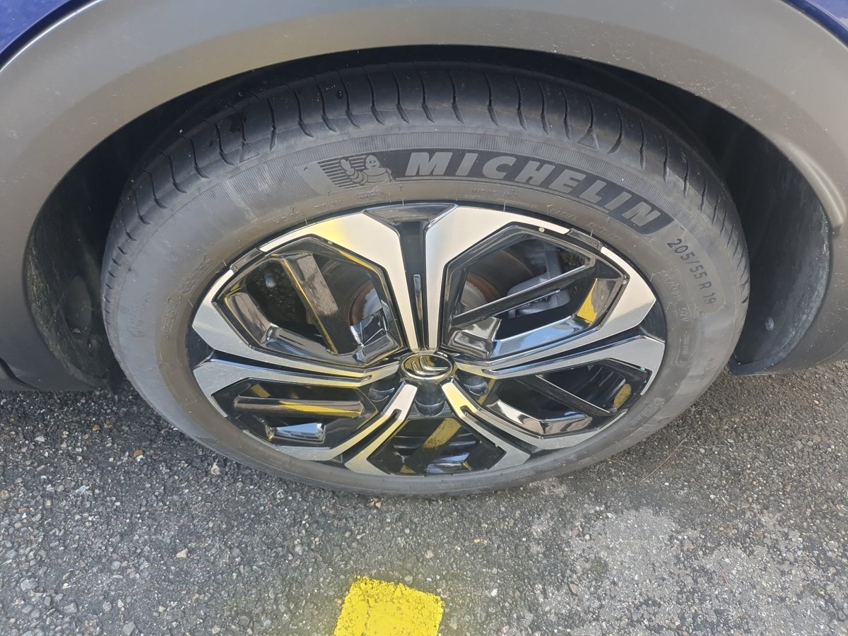 CITROEN C5 X 1.6 Plug-in Hybrid Shine Pack