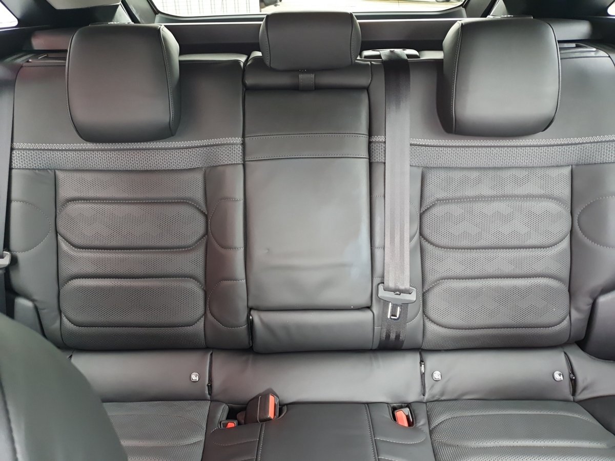 CITROEN C5 X 1.6 Plug-in Hybrid Shine Pack