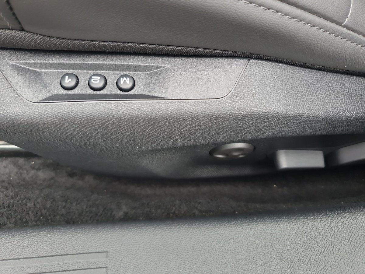 CITROEN C5 X 1.6 Plug-in Hybrid Shine Pack