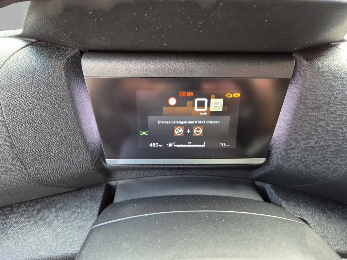 CITROEN C4 X 1.2 PureTech 130 Swiss Edition