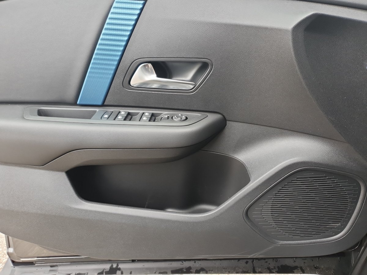 CITROEN e-C4 Swiss Edition