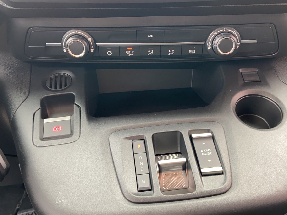 CITROEN e-Berlingo XL vertieft 50kWh Swiss Edition