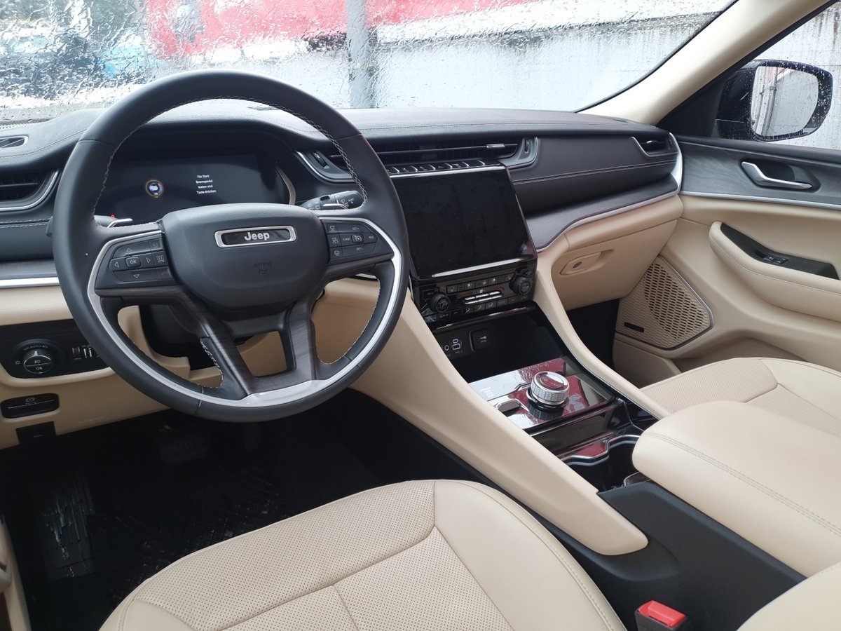 JEEP Grand Cherokee 4x4 3.6 V6 Limited L 7 Plätzer