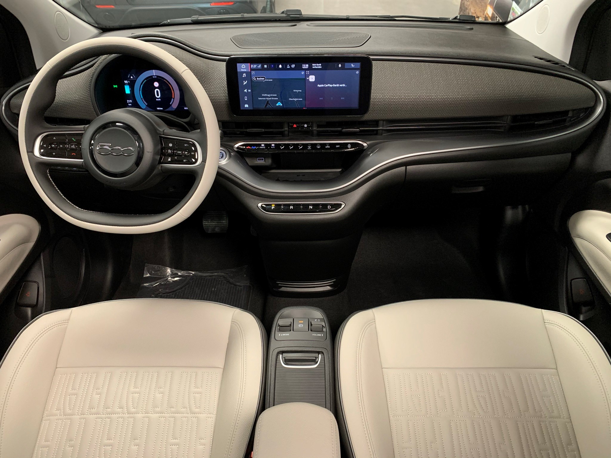 FIAT 500 electric Cabrio La Prima