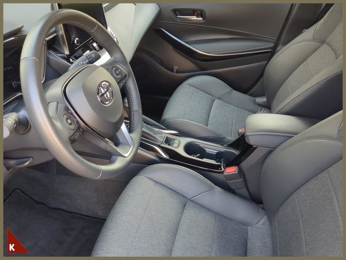 TOYOTA Corolla Touring Sports 2.0 HSD Trend