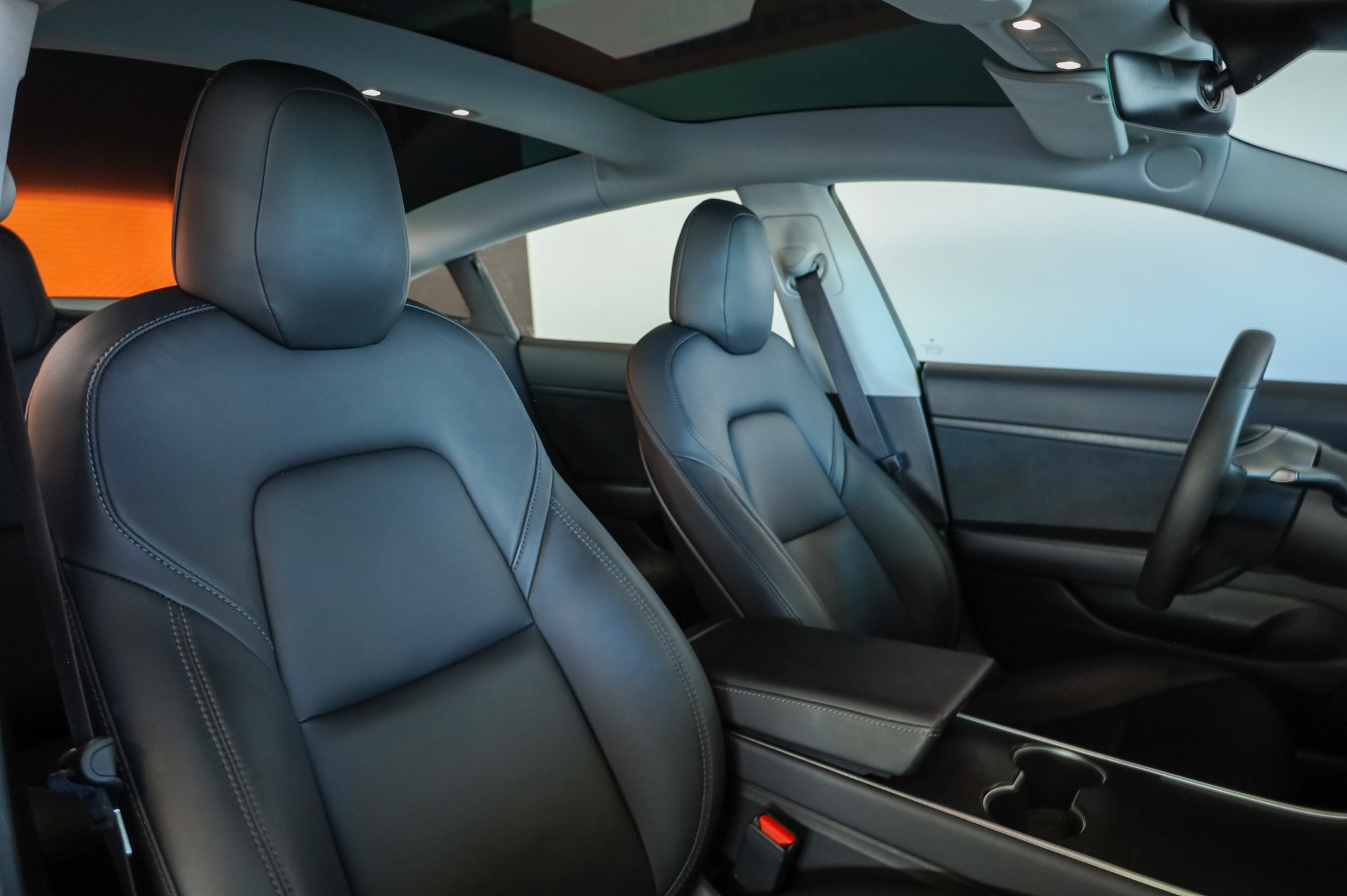 TESLA Model 3 Standard Range Plus