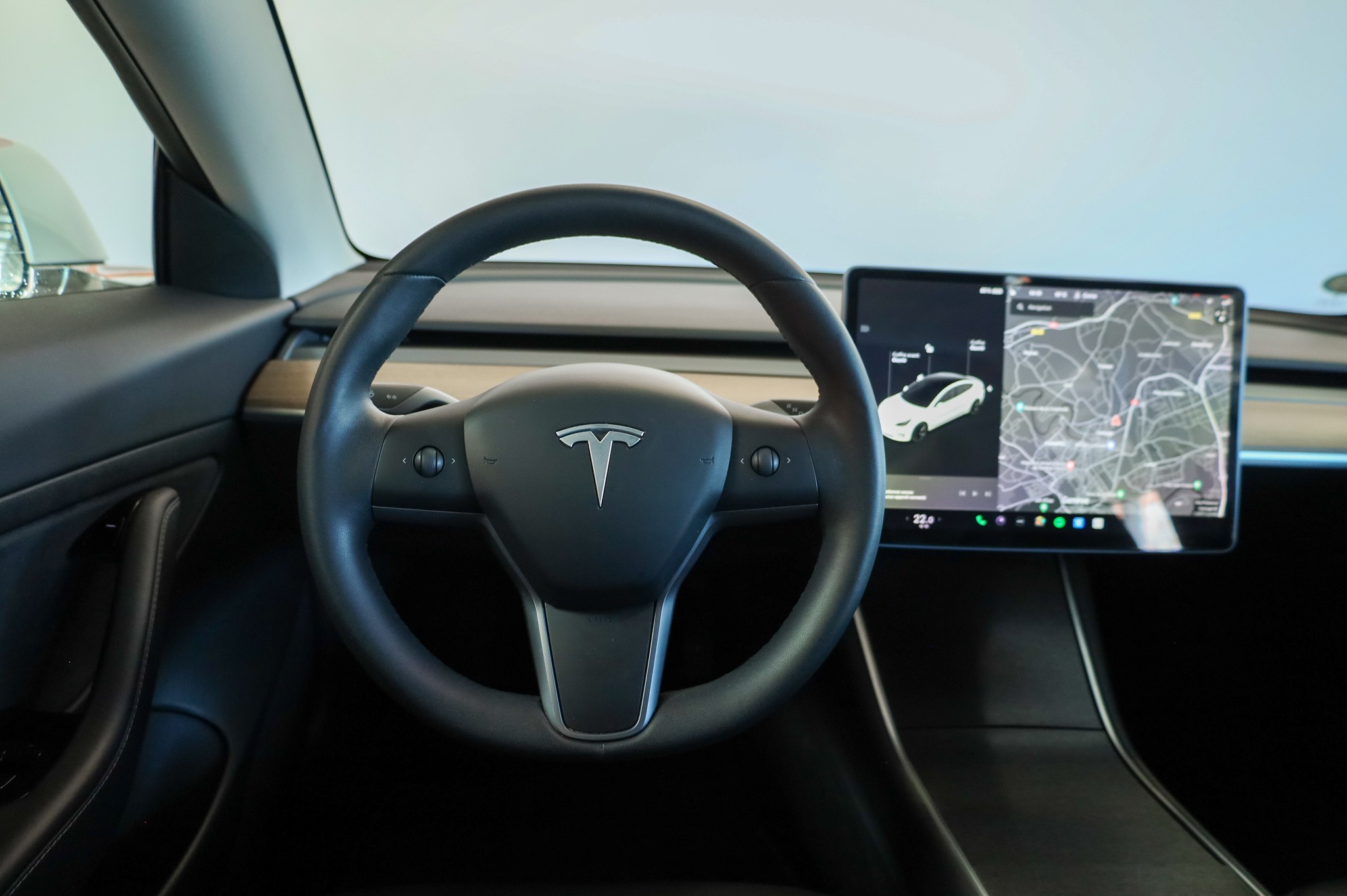 TESLA Model 3 Standard Range Plus