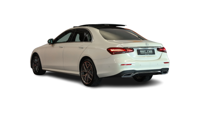 MERCEDES-BENZ E 220 d 4Matic AMG Line 9G-Tronic