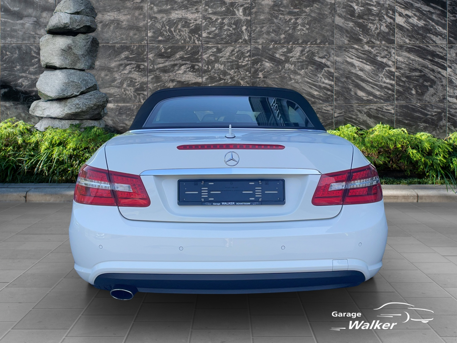 MERCEDES-BENZ E 250