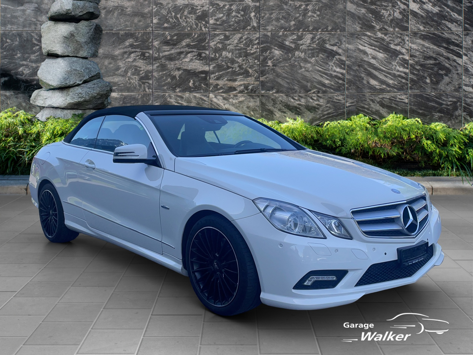 MERCEDES-BENZ E 250