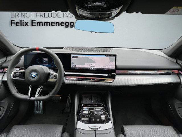 BMW i5 M60 Tour. M Sport Pro