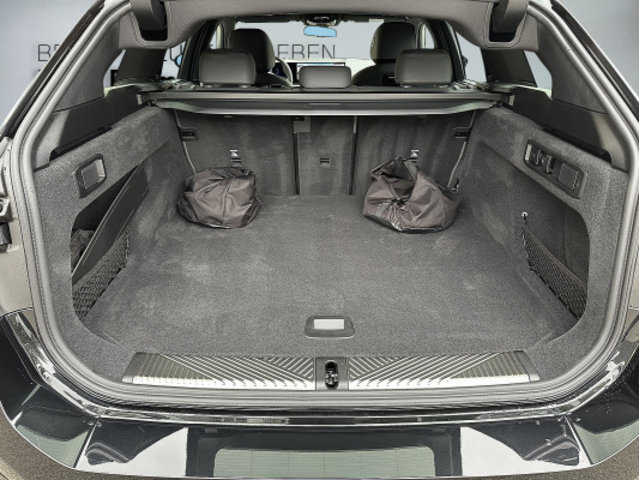 BMW i5 M60 Tour. M Sport Pro