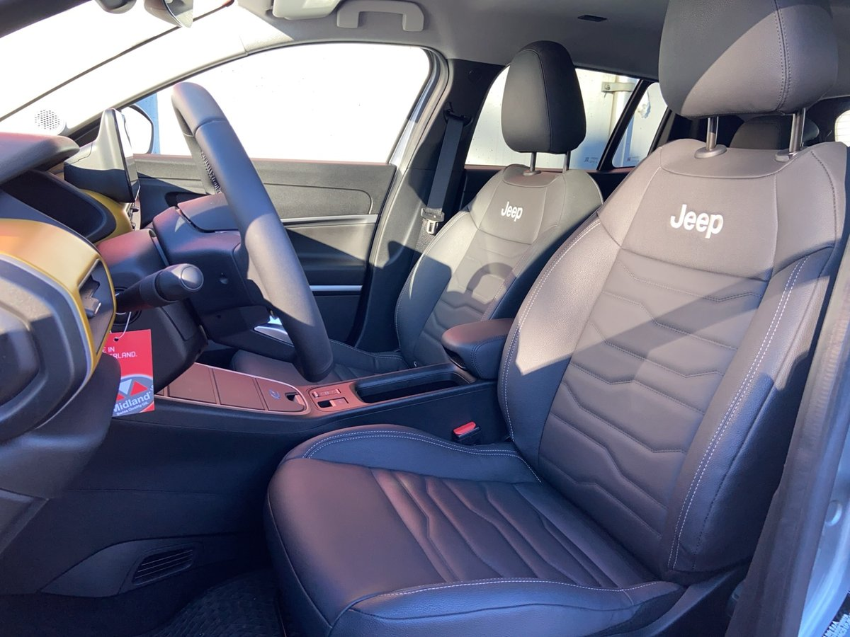 JEEP Avenger Summit BEV