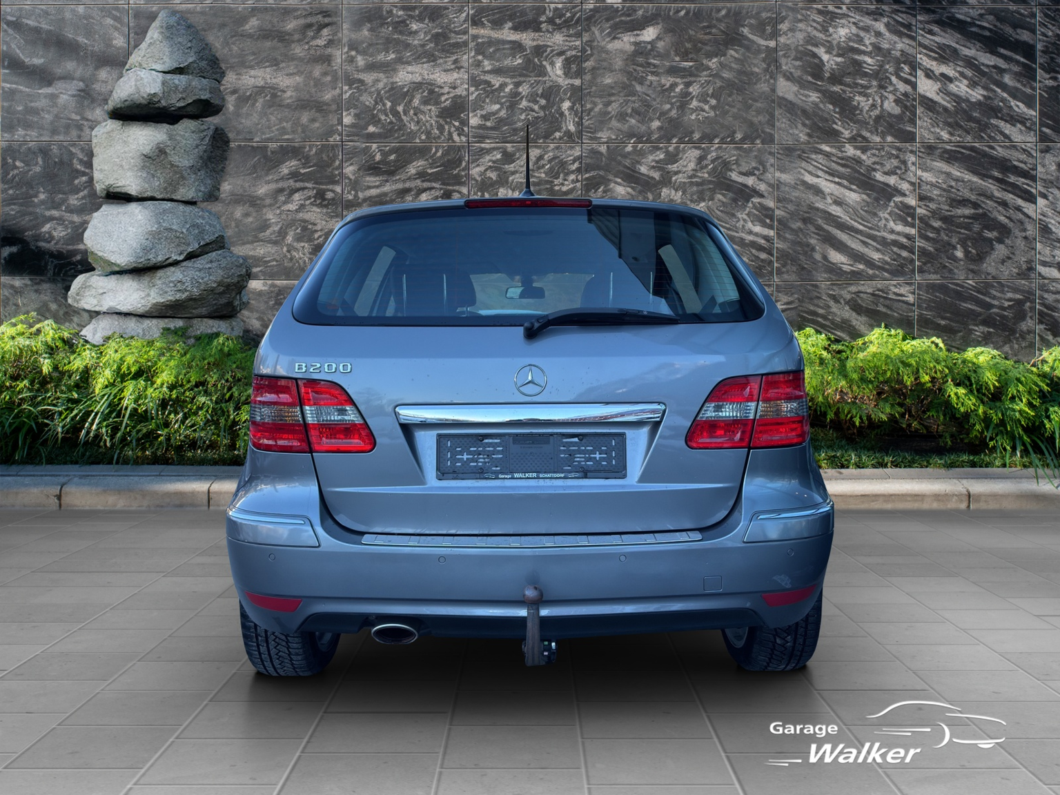 MERCEDES-BENZ B 200