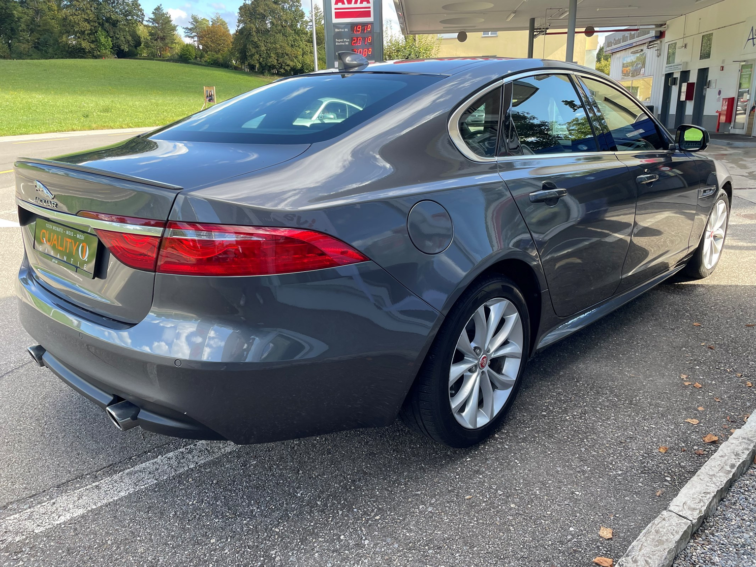 JAGUAR XF 30d R-Sport Automatic