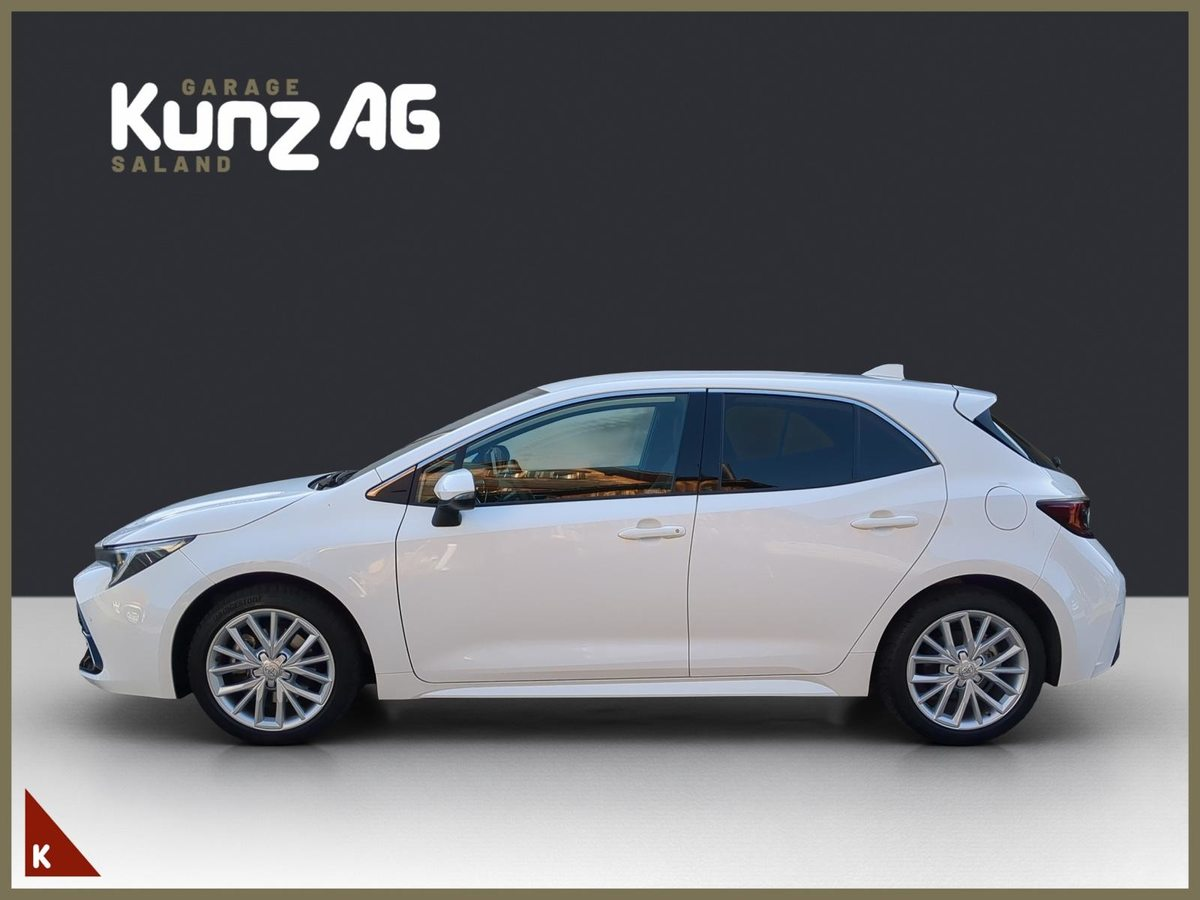TOYOTA Corolla 2.0 HSD Trend