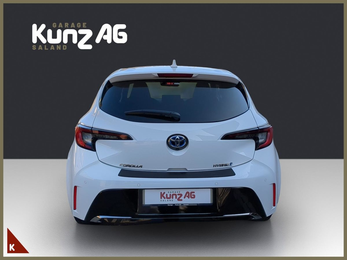 TOYOTA Corolla 2.0 HSD Trend
