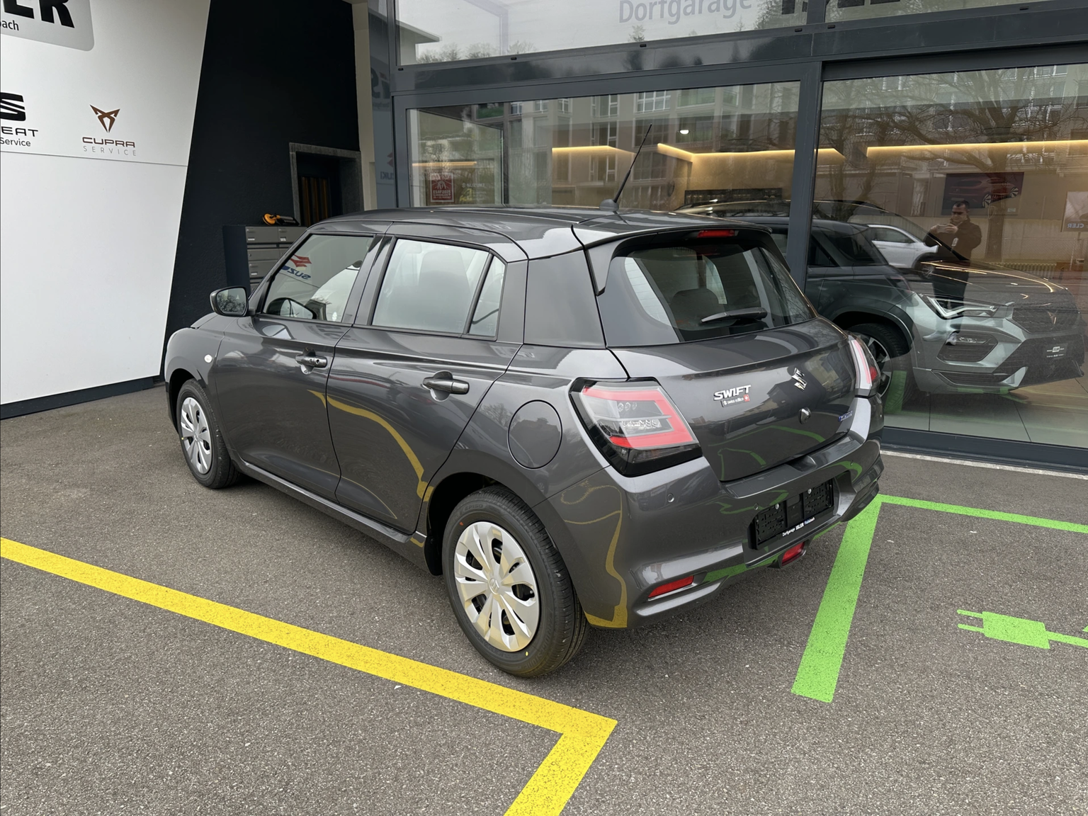 SUZUKI Swift 1.2 Unico Hybrid