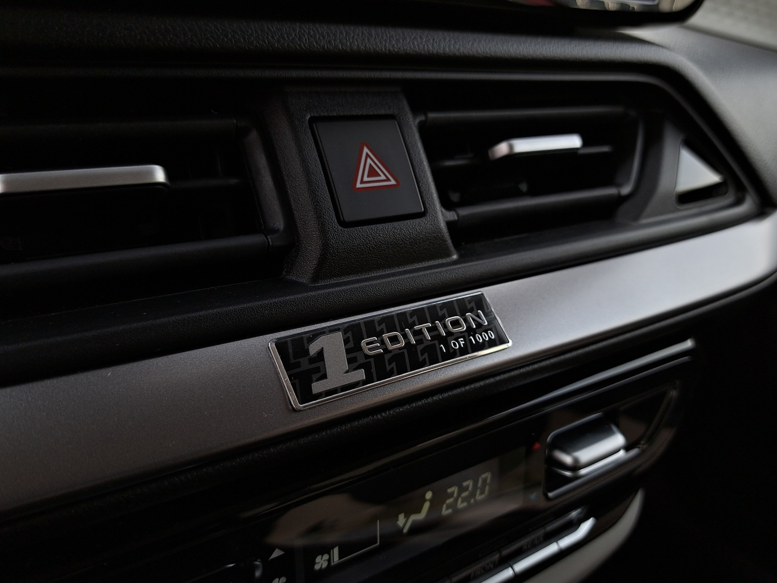 SUZUKI Swift 1.2 1st Edition Top Hybrid