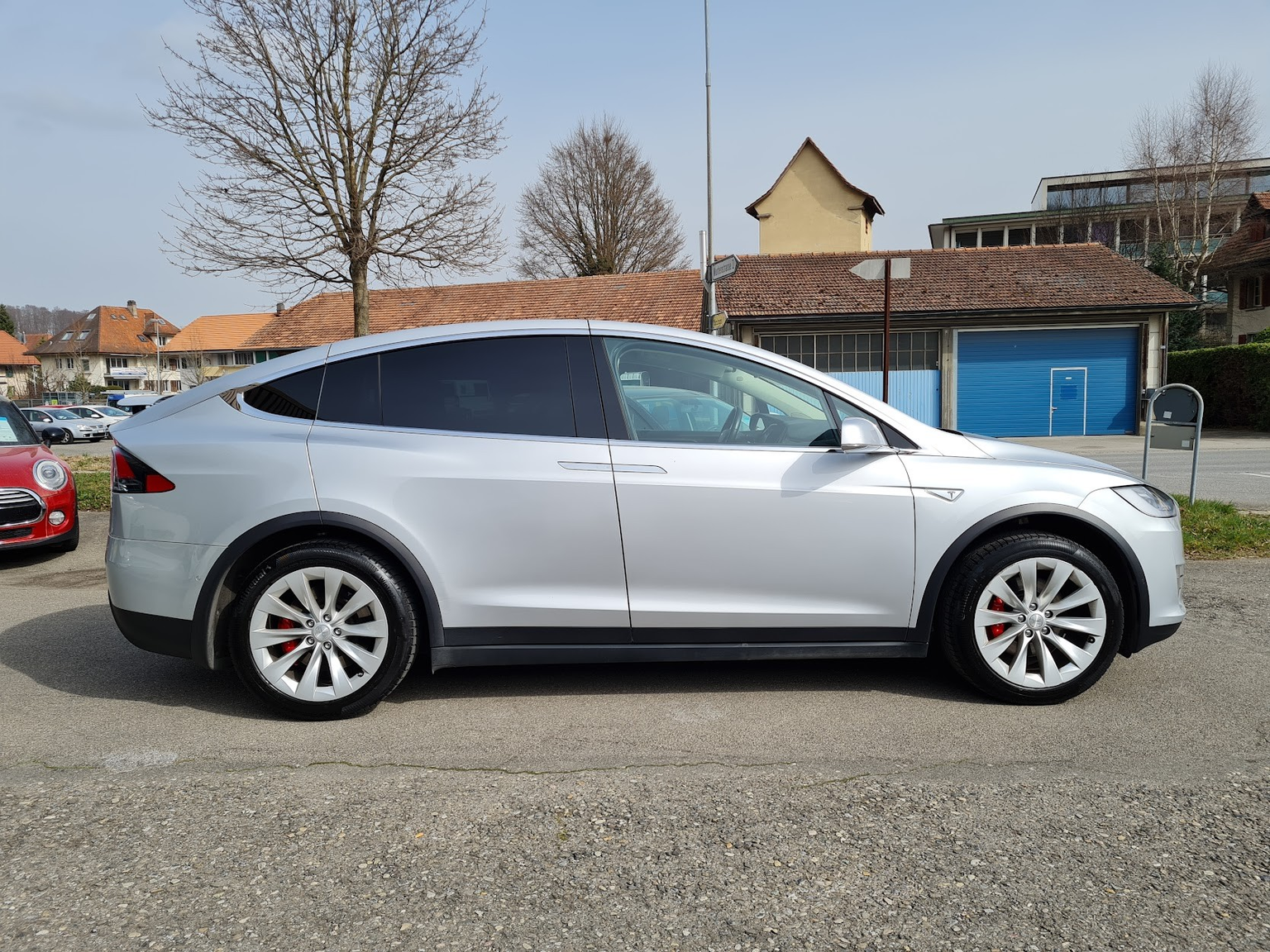 TESLA Model X 90 D Performance