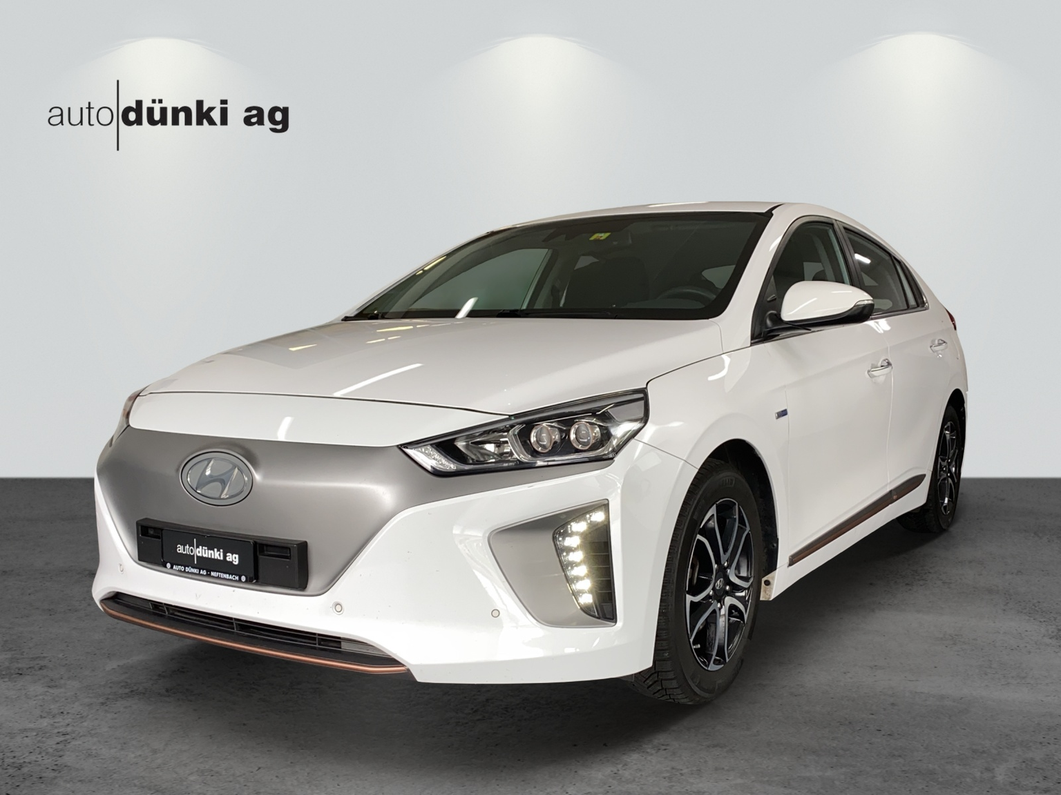 HYUNDAI Ioniq Launch Plus