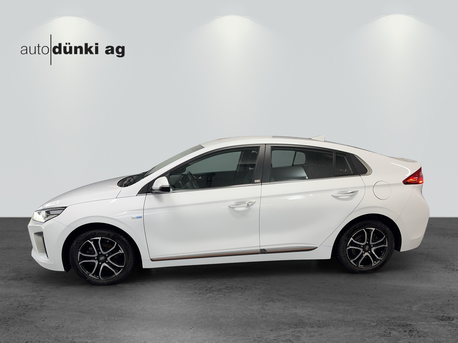 HYUNDAI Ioniq Launch Plus