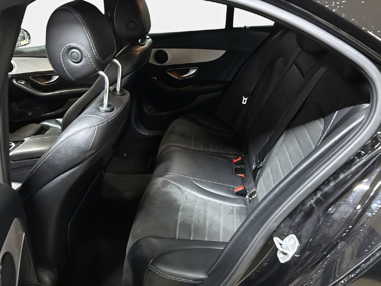 MERCEDES-BENZ C 300 d AMG Line 4matic