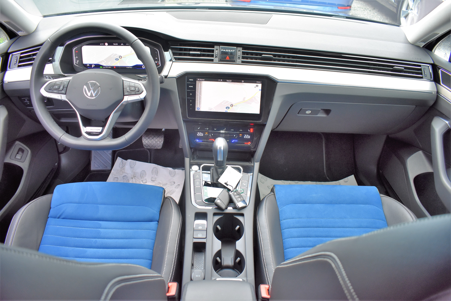 VW Passat 2.0 TDI BMT Elegance 4Motion DSG