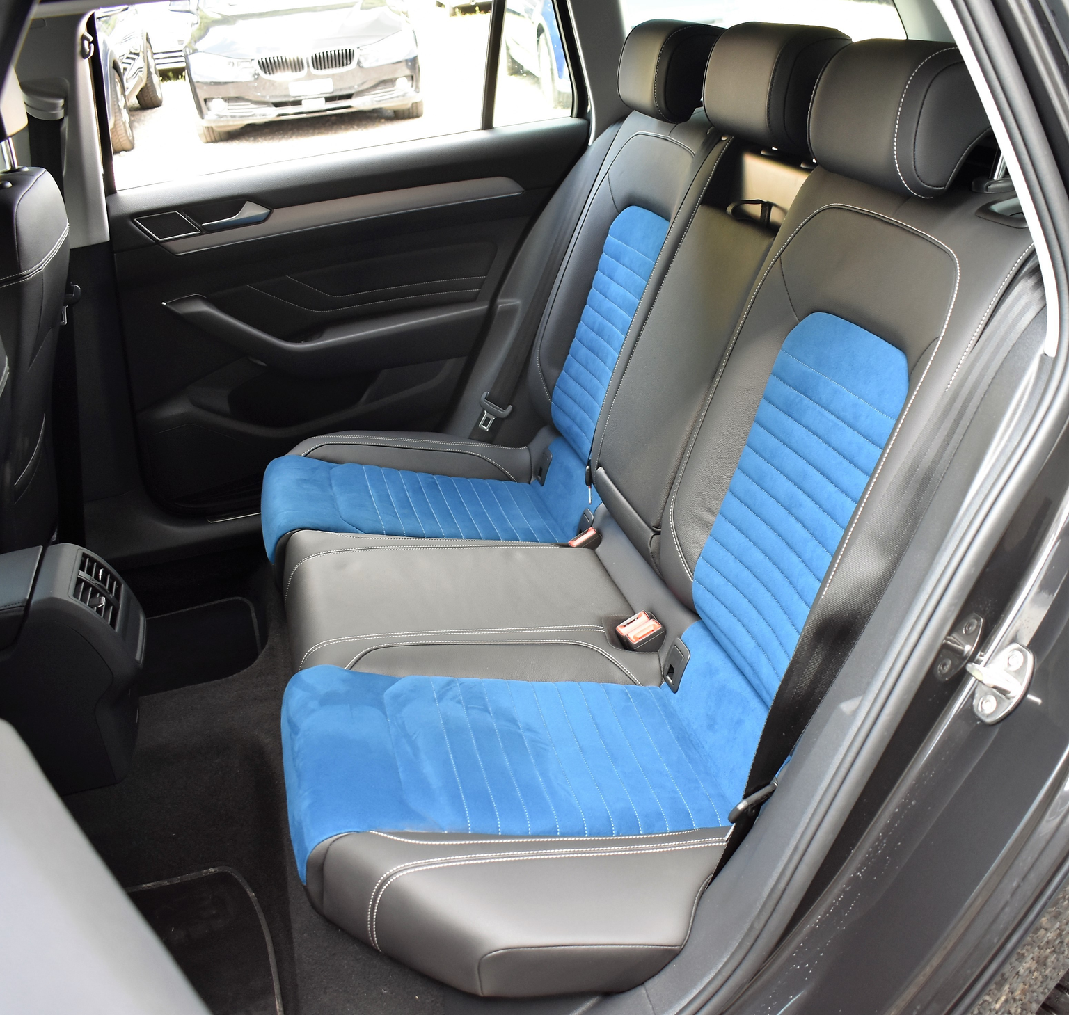 VW Passat 2.0 TDI BMT Elegance 4Motion DSG