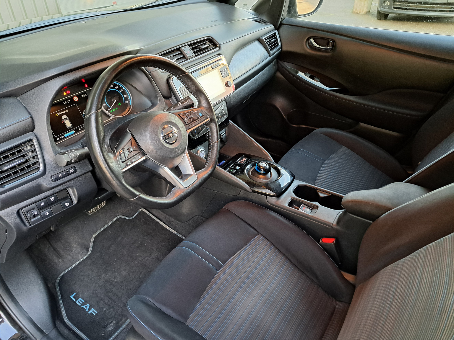 NISSAN Leaf N-Connecta (incl. battery)