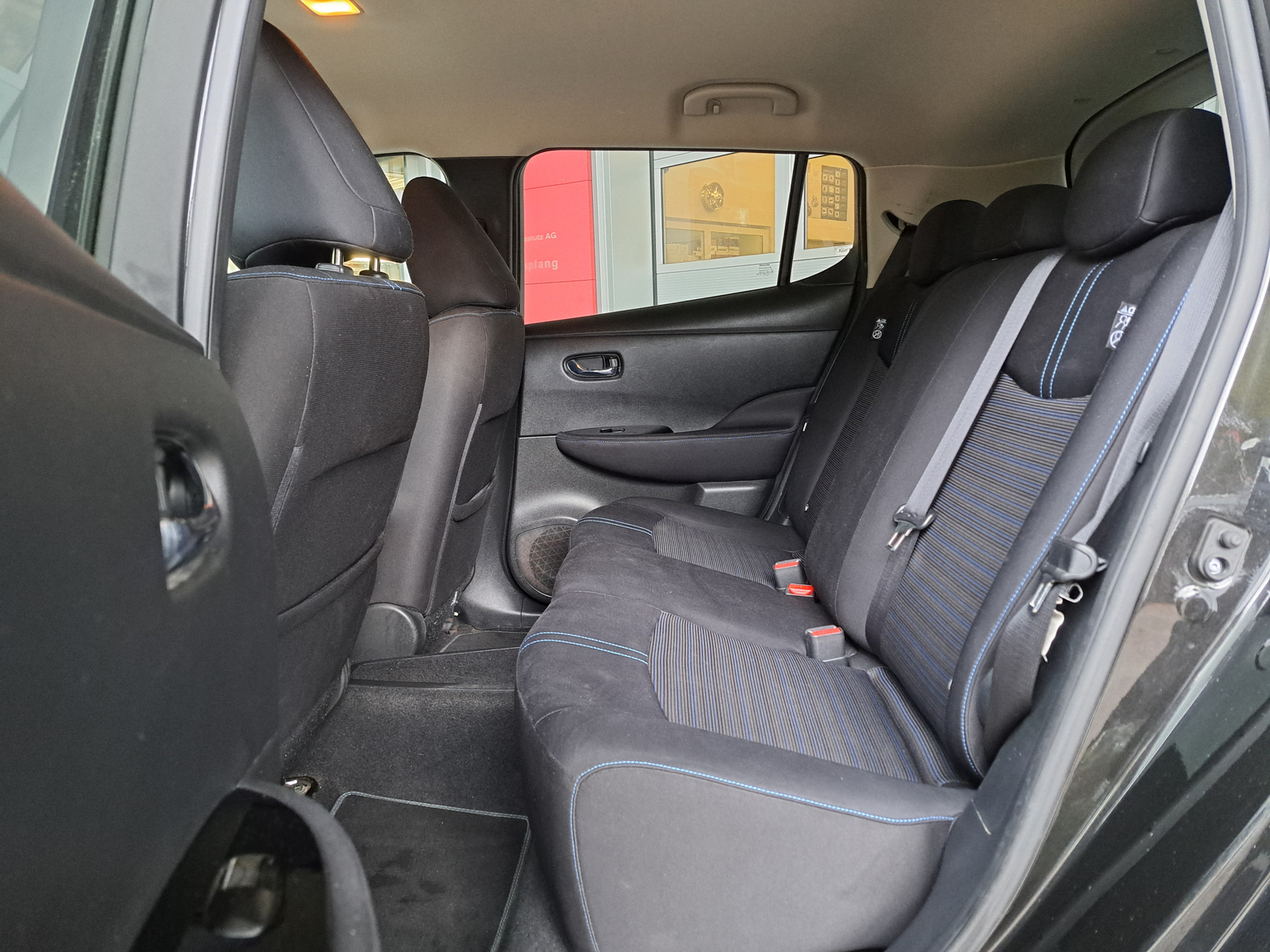 NISSAN Leaf N-Connecta (incl. battery)
