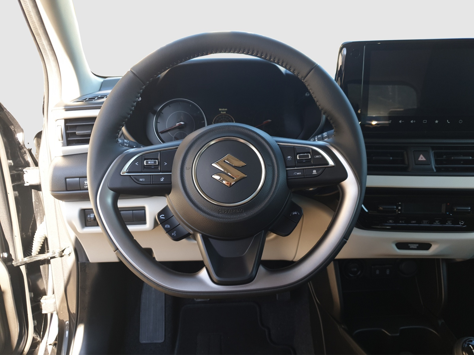 SUZUKI Swift 1.2 Compact+ Hybrid 4x4