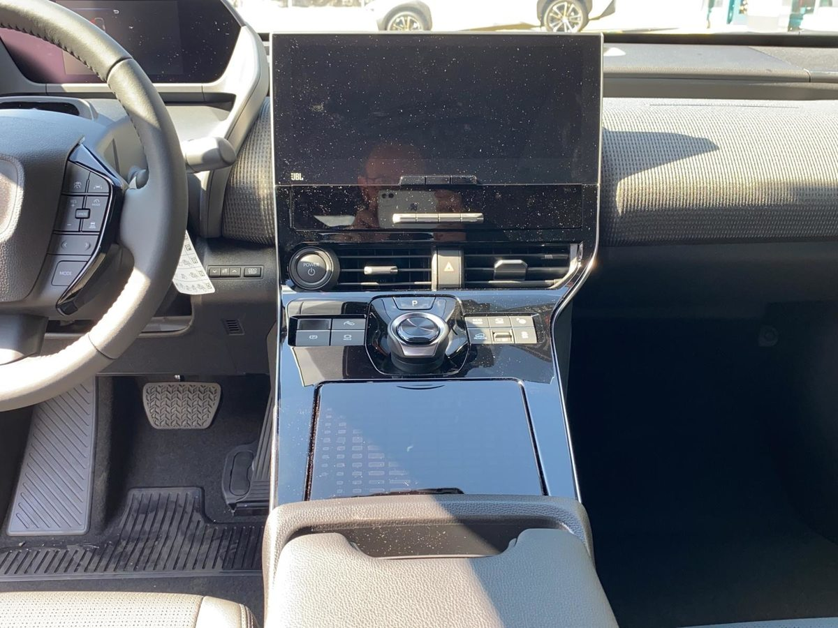 TOYOTA bZ4X Premium AWD