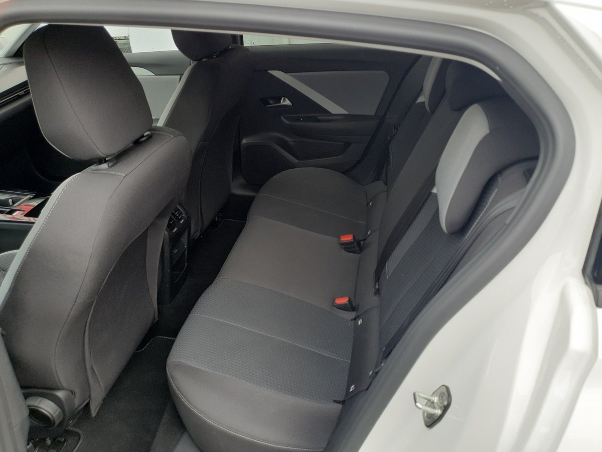 OPEL Astra 1.5 Diesel Swiss Plus
